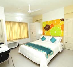 Standard Deluxe Room with AC